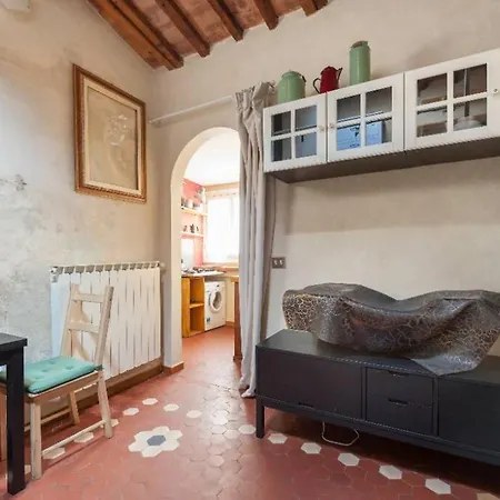 Medieval Tower House Near Ponte Vecchio - Apartamento